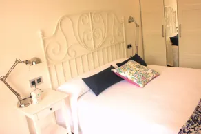Un endroit conçu pour que vous profitiez de vacances reposantes à Luarca. - Chambre