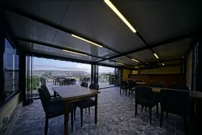 Epoch Stone House - Restaurant