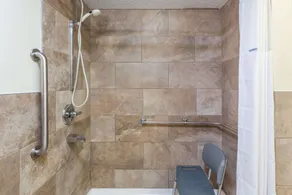 Days Inn by Wyndham Dalton - Salle de bain