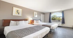 Budget Inn and Suites Stockton Yosemite - Chambre