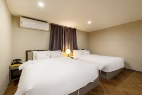 Brown Dot Hotel Minam - Camera