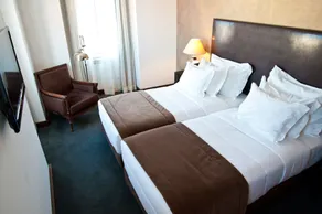Lisboa Carmo Hotel - Camera