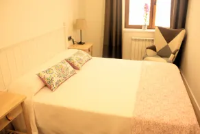 Un endroit conçu pour que vous profitiez de vacances reposantes à Luarca. - Chambre