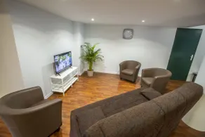 KOSY Appart'hôtel Le Champ De Mars Reims - Salottino della hall