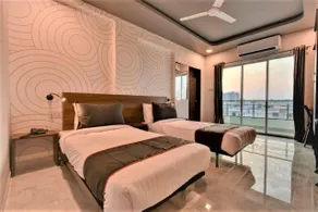 FabHotel Manomay Homes - Nr Manish Nagar - Rum