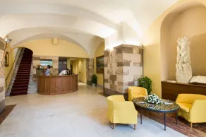 Hotel La Cisterna - Réception