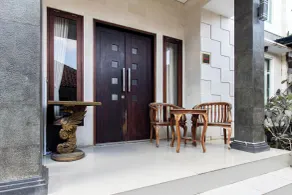 OYO 94091 Sn Guest House - Rezeption