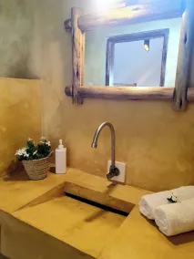 SuBanda Boutique Hotel - Bathroom