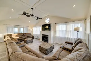 Beach in Your Backyard! Seaside Strathmere Estate - Interni