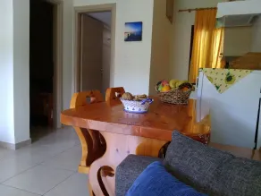 Spaceful Apartment With Veranda 'n Garden - Living area