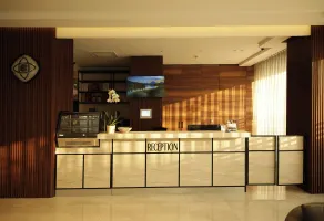 Tress Hotel - Reception