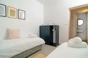 Dov Garden apartment with private pool - Habitación