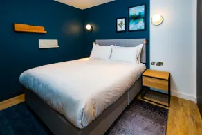 Staybridge Suites - Cardiff by IHG - Room