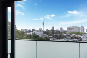 Ramada by Wyndham Newmarket Auckland - Ausblick vom Zimmer