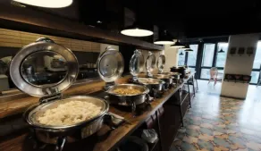 Namin Dago Hotel - Restaurant