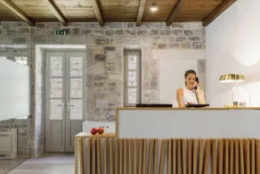 Trapela Limeni Luxury Suites - Reception