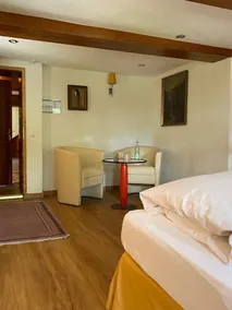 Hotel Hirschen - Room