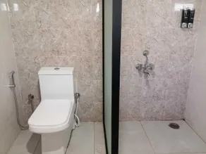 Hotel Radhe Pride  - Salle de bain