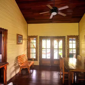 Koko Acqua Lodge - Interior entrance