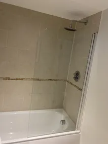 Apartment-Luxus-Eigenes Badezimmer-Balkon - Badezimmer