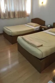 U-Thong Hotel - Chambre