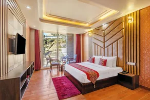 Sterling Shivalik Chail - Room