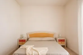 Elegant Residence Ea Bianca 2 Bedroom sleeps 6 plus extra bed available no0715 - Værelse