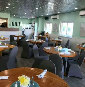 Sandy Shore Motel - Restaurant