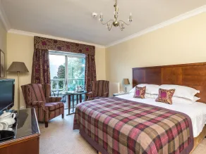 Macdonald Leeming House - Room
