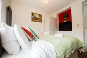 Modern Central Richmond Luxury Residence - Chambre