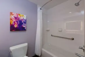 La Quinta by Wyndham Altoona Des Moines - Salle de bain