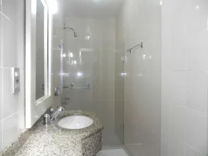 Colle Tourist Hotel LUXO - Baño