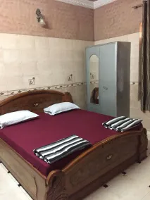 Royal Residency - Room