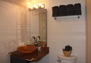 Watermark Waterfront Cottages - Baño