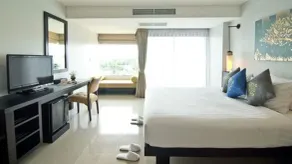 Palmyra Patong Resort Phuket - SHA Extra Plus - Vue de la chambre
