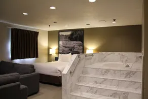 Super 8 by Wyndham Kamloops On The Hill - Værelse