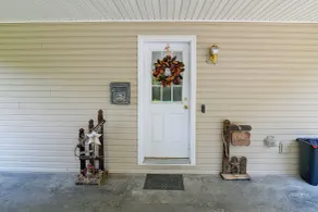 Private Yard: Fire Pit & Cornhole! Moorefield Gem - Interior