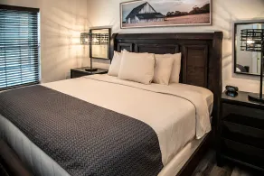 Reunion Lodges at Thousand Hills - Room
