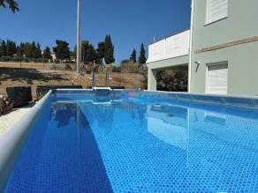 Wohnung mit Garten, privatem Pool und Terrasse - Pool