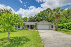 Waterfront Deck & Private Dock! Rainbow River Home - Interiör