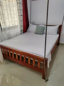 6 Park Retreat - Room