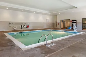 Comfort Suites Dry Ridge - Piscine