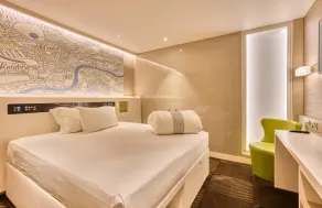 Hub By Premier Inn London - Soho - Room