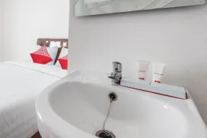 OYO 947 Angel Home Stay Syariah - Salle de bain