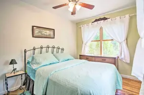 Charming Hampton Bays Home 5 Mi to Cooper’s Beach - Innenbereich