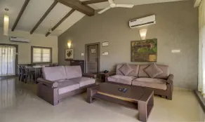 Golden Landmark Green Valley Beach Resort - Chambre