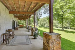 Golf, Hike & Explore: Blue Ridge Mtn Haven w/ Deck - Innvendig