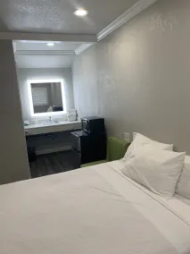 Elmwood Motel - Chambre