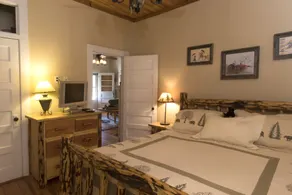Calhoun House Inn & Suites - Chambre