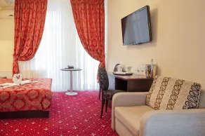 Manhattan Hotel & Restaurant - Room